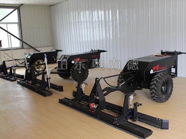 与传统工艺相比，操作转向更加灵活轻便，转弯半径小