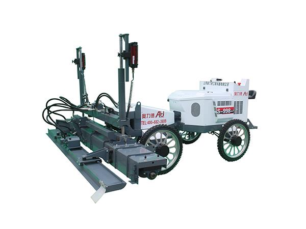 是一种以发射器发射的激光为基准平面，通过激光整平机上的激光接收器实时控制整平头